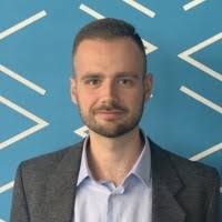 100+ profilů „Ferko“