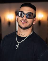 Jay Sky conquista las listas con "Le Gustan las babys": ¡El hit que está  haciendo bailar a Latinoamérica!