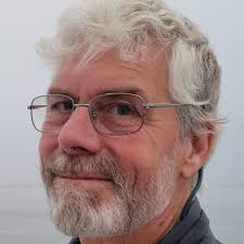 Altruistic Business: Why Conscious Businesses Outperform the Competition:  Watson, Gavin: 9781955985796: Amazon.com: Books