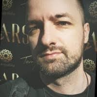 Eric Menzel's Instagram, Twitter & Facebook