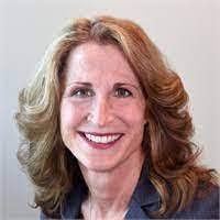 Julie Weik's Instagram, Twitter & Facebook