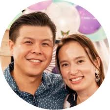 Carolyn Pedro's Instagram, Twitter & Facebook