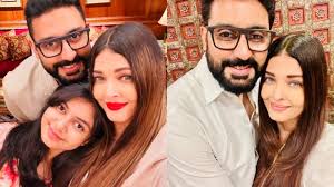Aishwarya Rai, Abhishek Bachchan celebrate 17th wedding anniversary with  daughter Aaradhya Bachchan. See pic | Bollywood - Hindustan Times