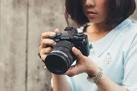 ผ าป าน ส ร มา ช างภาพสาวแนว street photography ท กำล งเป นท จ บตามองในขณะน