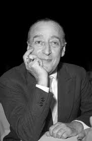 L' ultimo ricordo che ha Peppino del suo caro amico Totò: "Dopo colazione  andammo a sorbire una tazzina di caffè in giardino. Ad un certo punto,  passeggiando, portò la mano destra sugli