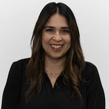 Karissa Thompson's Instagram, Twitter & Facebook