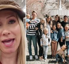 Mum-of-16 needs 56 pints of a milk and spends £360 a WEEK