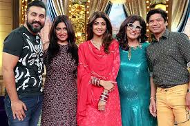 Shilpa shetty workout with husband raj kundra during lockdown is definitely inspiring.watch it here #shilpashetty #quarantine #lockdown #bollywoodstill. Outlook India Photo Gallery Shilpa Shetty