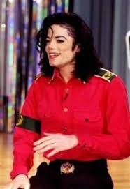 Oprah wants to know who allegedly helped michael jackson sexually abuse children. Michael Jackson Attire For Oprah Winfrey 1993 Interview Photos Of Michael Jackson Michael Jackson Michael Jackson Smile
