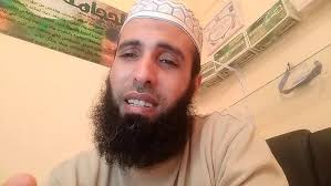 وهذا معروف مشهور دارج عبر التقيؤ عن طريق الفم. 3hlnpodrvu3ram