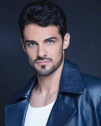 EDWARD CASTILLO (@edwardcasttillo) • Instagram photos and videos