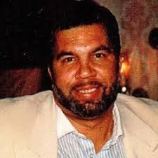 Author publishes book about Chester basketball legends