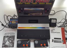 Tonos gratis para tu móvil. Consola Atari 7800 En Caja Original Con Dos Mandos Y Juego 128 In 1 Tape Loader