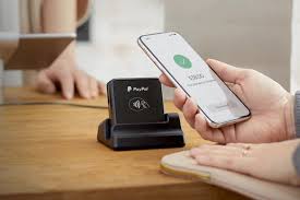 You can use the square reader to take credit card or cash payments anywhere with your smartphone or tablet. The Best Mobile Credit Card Readers For Small Businesses Digital Trends