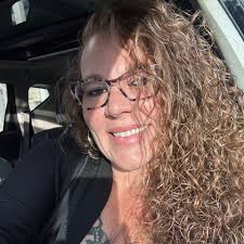 Groomers in the area good with pitbulls?