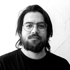 Facundo Barreto, autor en Tierra Roja