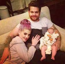 Since i don't have kids of my own (my choice) and have loved having the role of cool aunt, i can kind of television personality kelly osbourne (i'd say singer, but we all know how that turned out). Ozzy And Sharon Osbourne S Family Album Jack Osbourne Ozzy And Sharon Celebrity Siblings