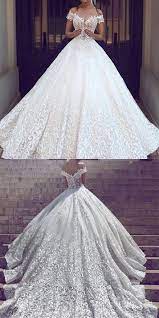 Ihr seid verlobt und jetzt auf der suche nach dem perfekten brautkleid für eure hochzeit in 2017? Weiss Brautkleid Spitze Schulterfrei Prinzessin Hochzeitskleider Brautmoden Gunstig Brautkleider Mit Armel Brautkleider Brautkleider Abiballkleider Abendkleider Prinzessin Kleid Hochzeit Brautkleid Spitze Prinzessin Hochzeit