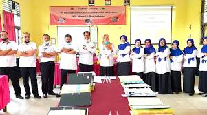 Di sekolahku aku mempunyai temen sekelas yg di panggil puput. Sman 2 Banjarbaru Jaya Smada Smada Pasti Juara