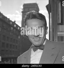 Gene Krupa. American jazz drummer, bandleader and composer. Born january 15  1909, dead october 16 1973. He was known for performing with energy and  showmanship. Krupa is considered being "the founding father