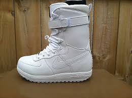 New Mens Nike Zoom Force 1 White Out Edition Snowboarding