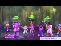 Ce sera l'occasion de désigner le roi de miniville qui pourra demander à tous les amis de lui préparer quelque. Spectacle Oui Oui Et Le Grand Carnaval Youtube