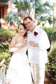 Vow Renewal Ceremony Clara And Jaime At The Wdw Swan Resort Orlando Wedding Planners Just Marry Orlando Wedding Orlando Wedding Planner Disney Bride