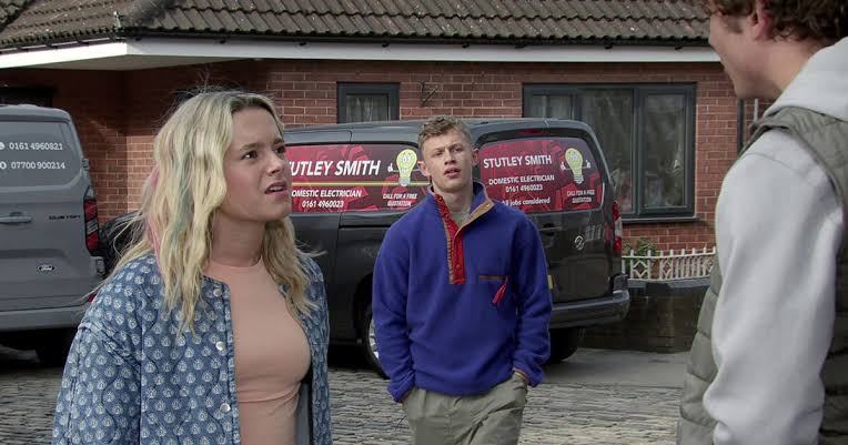 Coronation Street spoilers as there's shock return, Dylan rescues Betsy and  a major exit - Manchester Evening News