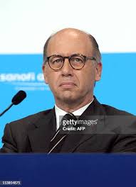 132 Eric Weinberg Photos & High Res Pictures