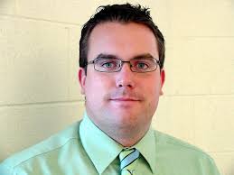 Woodbury White & Gold (blog edition): Friday Spotlight