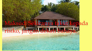 Bagian pertama adalah kawasan pantai nelayan yang menghadap ke arah barat daya. Kalau Takut Dilambung Ombak Jangan Berumah Di Tepi Pantai Youtube
