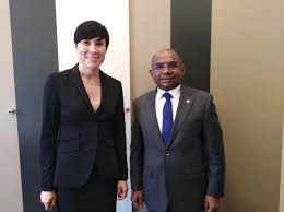 Ine marie eriksen søreide is a norwegian politician serving as minister of foreign affairs since 2017, the first woman to hold the position. Abdulla Shahid On Twitter Spoke To Foreign Minister Of Norway Ine Marie Eriksen Soreide Via Phone Discussed The Covid19 Pandemic Thanked Norway For Its Support To The Maldives In Our Response Expressed