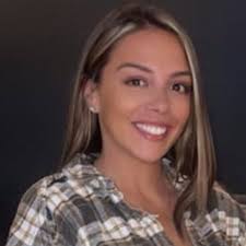 Danielle Deschaine's Instagram, Twitter & Facebook