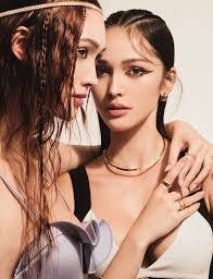 Ella Cheng's Instagram, Twitter & Facebook