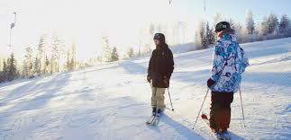 Head is with you on all the world's courts. Laskettelu Savonlinnassa Lekotti Ruunarinteet Visit Savonlinna