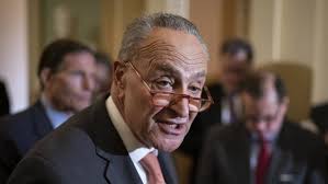 Schumer was born in midwood, brooklyn, the son of selma (née rosen) and abraham schumer.6 his father ran an exterminating business, and his. Charles Schumer Aktuell News Und Informationen Der Faz Zum Senator