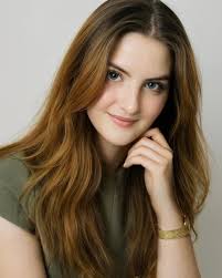 Introducing Holly Cousins!⁠ 🤩 ⁠ Welcome to the Shine Family Holly!!!  @holly.alicia02 🌟🌟🌟 Holly can create strong emotional connections. She  is also a musician (🥁) and dancer 💃 She loves being a