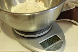 how to measure flour properly