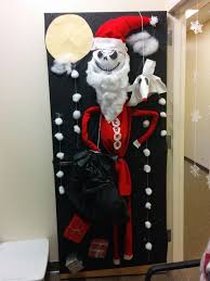 Nightmare Before Christmas Door Decorating Competition N Nightmare Before Christmas Decorations Office Christmas Decorations Christmas Door Decorating Contest