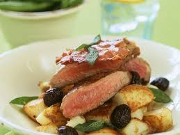 Lammrucken Mit Bratkartoffeln Rezept Eat Smarter