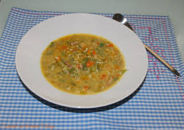 Sopa Minestrone Sopa Minestrone Comida Recetas De Comida