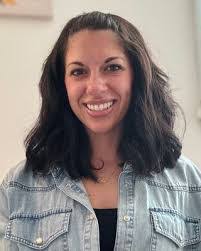 Nicole Durkin's Instagram, Twitter & Facebook