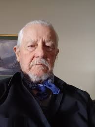 Don't Let The Old Man In. Tobey Keith (Cover)  https://share.singsnap.com/play/13421092