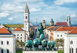 Blick Uber Die Quadriga Munchen Und Fotos