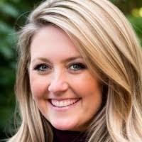 Amanda Lamborn's Instagram, Twitter & Facebook