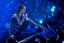 Het nummer dat stefania voor griekenland op het songfestival gaat zingen heet supergirl. Griekse Songfestival Deelneemster Stefania 17 Uit Utrecht Waarom Ik Grieks Ben Omdat Ik Heel Veel Eet Foto Gelderlander Nl