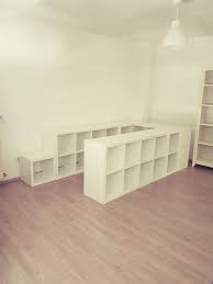 Ein Hochbett Aus Ikea Kallax Regalen Entwurf In 2020 Kallax Ikea Ikea Kallax Shelf Diy Loft Bed
