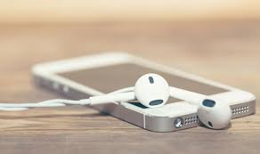 Os fones de ouvido podem perder a conexão com mais frequência ao transmitir áudio do que ao reproduzir conteúdo armazenado no. Os 10 Melhores Fones De Ouvido Para Celular Em 2018 Deumzoom