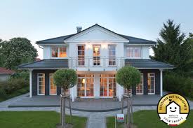 Das projekt hausbau ist so komplex und anspruchsvoll geworden, dass es kaum komplett in eigenarbeit errichtet wird.… Heinz Von Heiden Fur Deutschen Musterhauspreis 2018 Nominiert Heinz Von Heiden Gmbh Massivhauser Pressemitteilung Lifepr