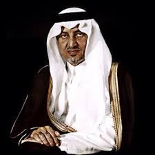 أحد أبرز شعراء المملكة العربية السعودية إنه الأمير (خالد الفيصل) ابن الملك فيصل بن عبد العزيز رحمه الله، وقد ورث الأمير تلك الموهبة من أبيه وانتهج منهاجه، ونشر الأمير أولى دواوينه في عام 1406 هجرياً. Ø®Ø§Ù„Ø¯ Ø§Ù„ÙÙŠØµÙ„ Khaled Elfaisal Twitter